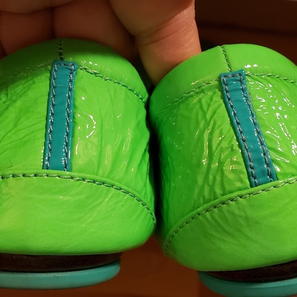 Like new Tieks Galactic Green sz 9 - Picture 3 of 6